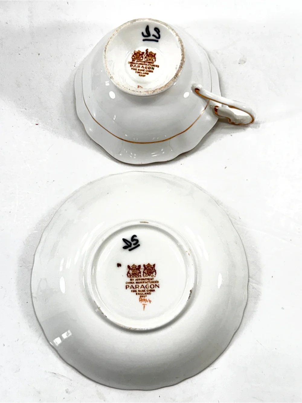 RARE Vintage PARAGON Bone China Teacup Cup & Saucer Double Warrant Mother Green